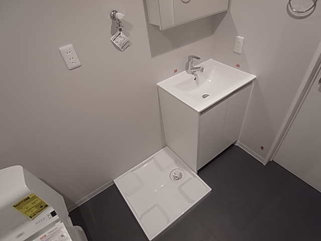 神戸市兵庫区東出町３丁目のアパート