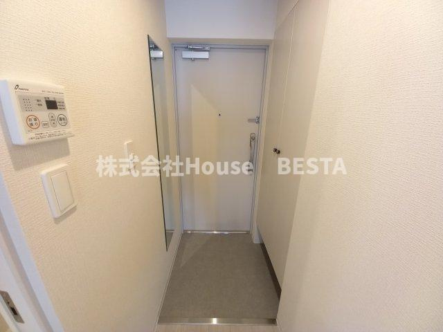 ファーストフィオーレ神戸ハーバーランドの玄関