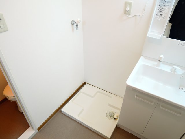 高槻市芝生町３丁目のアパートのその他