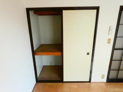 【収納】 | ウエストハウス | たっぷり入る大きな押し入れです。