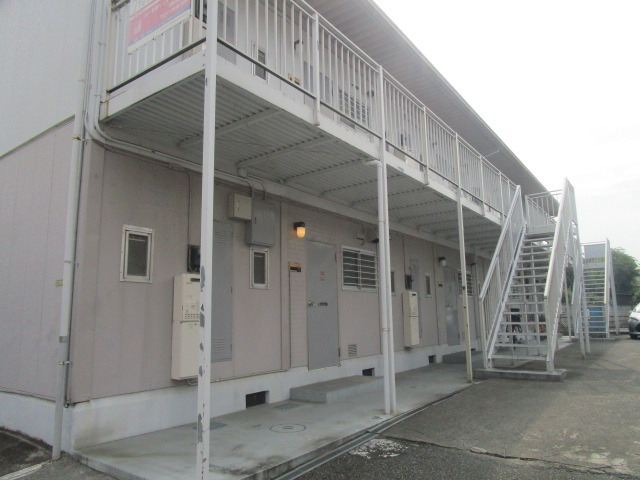 足立区梅島２丁目の一棟アパートの外観