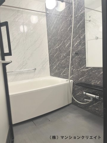 デュオヒルズ福井駅前の浴室