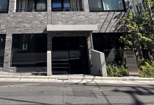 【エントランス】オープンブルーム渋谷本町