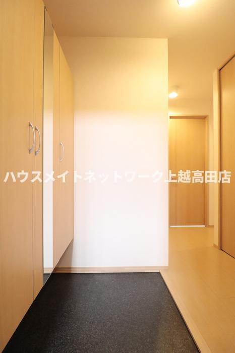 インサイドモートの収納|シューズボックス