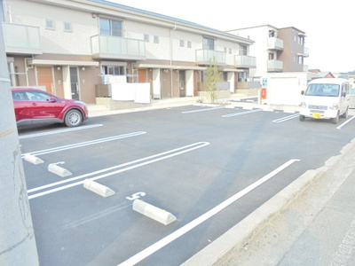 【駐車場】 | シャーメゾン福山北　A棟