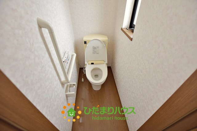 久喜市砂原１丁目　中古一戸建てのトイレ