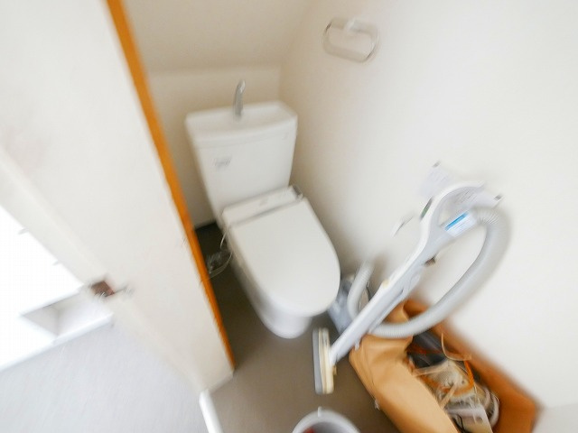 木津川市役所前店舗事務所のトイレ