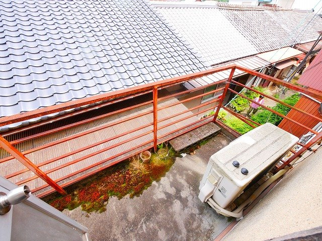 木津川市役所前店舗事務所の内装