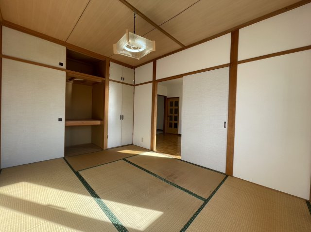 松建ハイムの和室