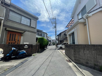 【前面道路含む現地写真】