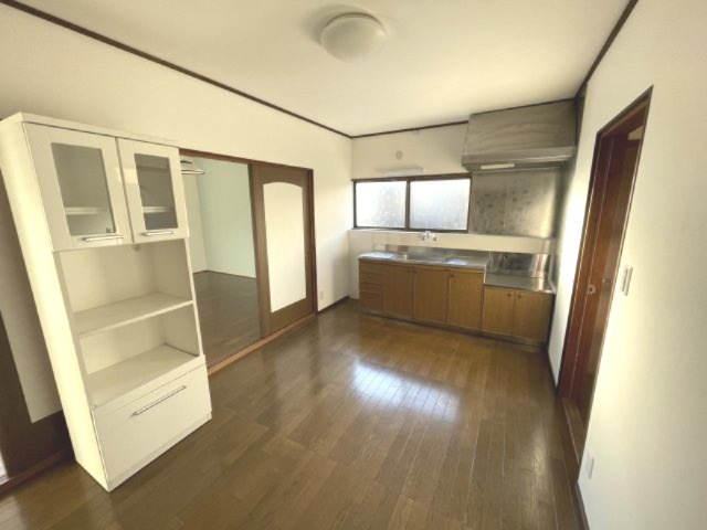 CONOアパートの居間・リビング