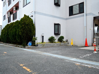 【駐車場】 | etoile MT.2(エトワールエムティーツー)