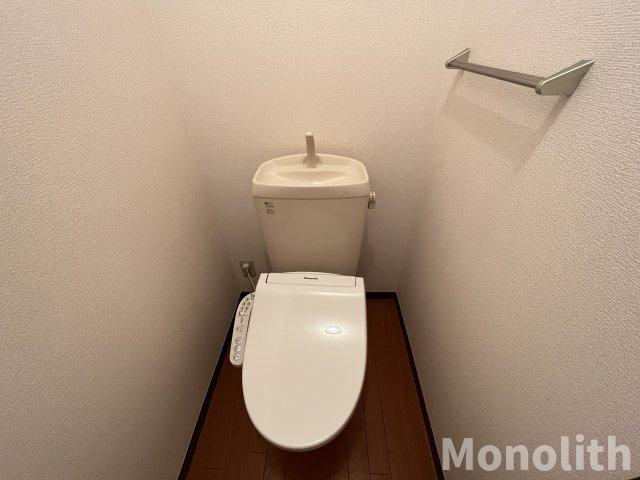 パル春日 B棟のトイレ