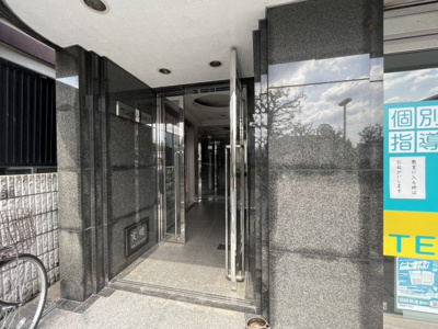 【エントランス】 | サンゼル田柄Ⅱ