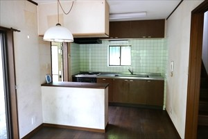 川奈　中古建ての居間・リビング