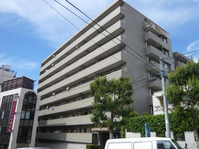 高田馬場パーク・ホームズの外観