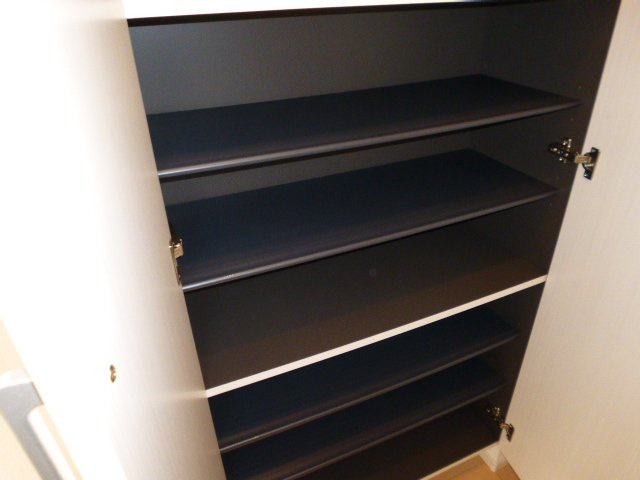 ルミエールの玄関|シューズボックス