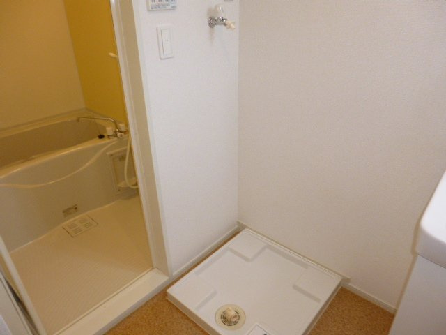 ルミエールのその他|洗濯機置場