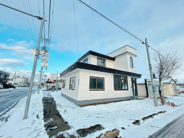 網走郡大空町女満別西２条４丁目戸建