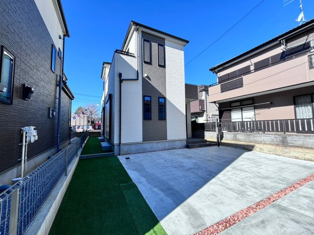 蓮田市関山　新築一戸建て　ハートフルタウン　01の外観