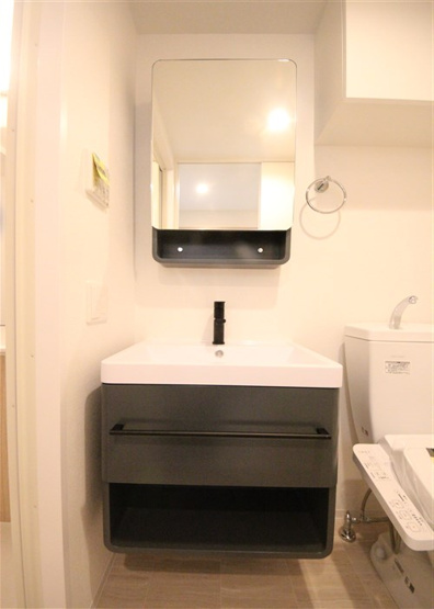 【洗面所】 | セレニテ九条リアン