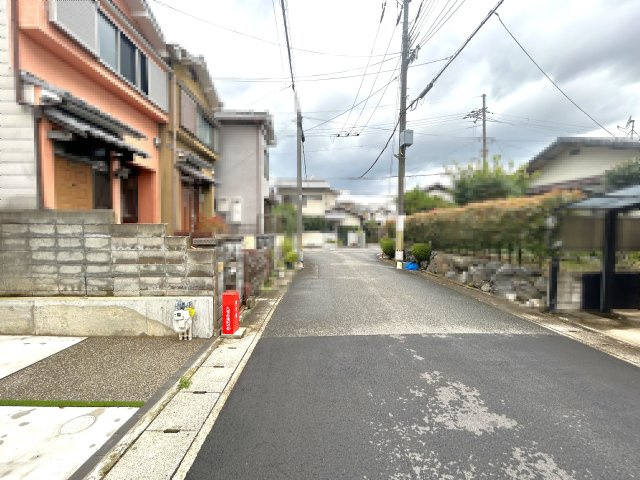 地下鉄『東野』駅徒歩１３分■限定３区画新築分譲■完成物件で内覧ＯＫ■山科区大塚南溝町の前面道路含む現地写真|前道道路