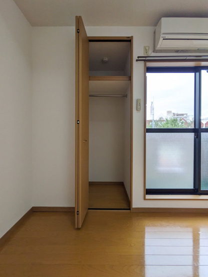 【収納】 | ピュア別府弐番館 | 別号室の写真になります。現況優先。