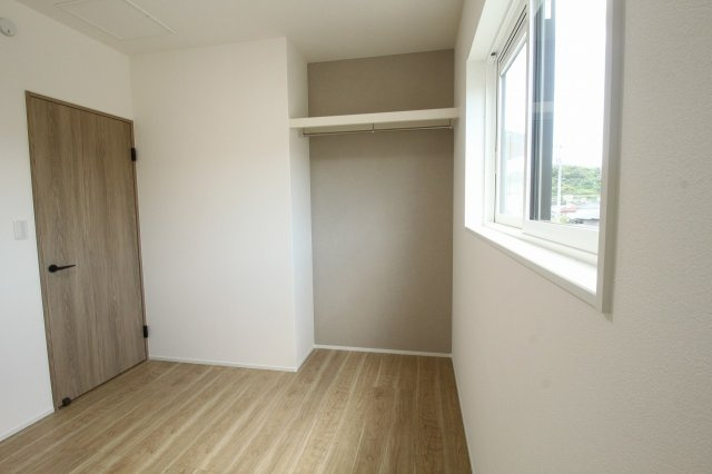 福井町　新築戸建　Ｅ号地（全１9区画）　の収納|2Ｆ　南西の部屋　4.87帖