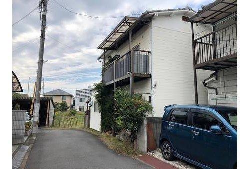 中須賀二丁目土地の外観|本物件を南東側より北西方向に撮影したものです。