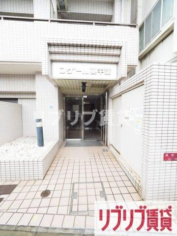 ロザール東千葉のエントランス