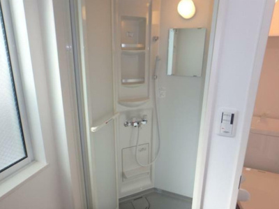 【シャワールーム】 | フェリスビアンコ