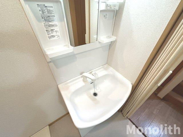 クレール琴山の洗面所