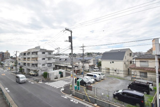 【展望】 | 眼前に広がる空の雄大さと、このお部屋の自慢の一つである「眺望」をご覧ください。毎日、この景色を独り占めできる新生活に夢が広がります。～即日のご見学可能～　お問合せはお気軽にどうぞ。