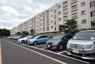【駐車場】