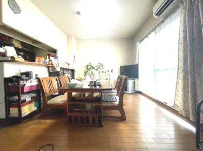 サーパス太田の居間・リビング