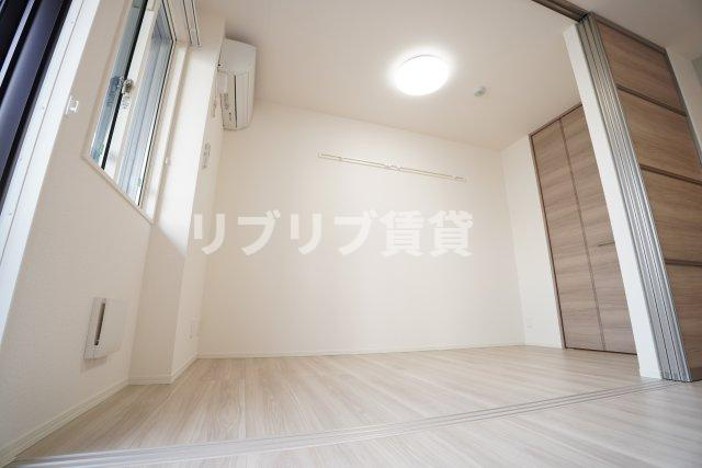 アヴァンスコート弐番館の寝室