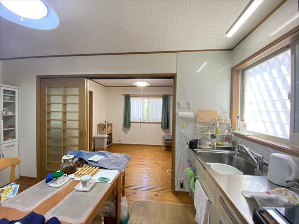 和歌山市吉田中古住宅のキッチン