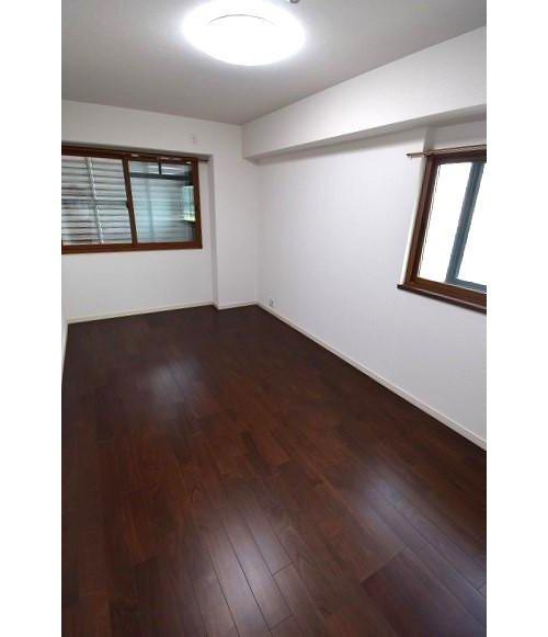 エスポワール林の洋室