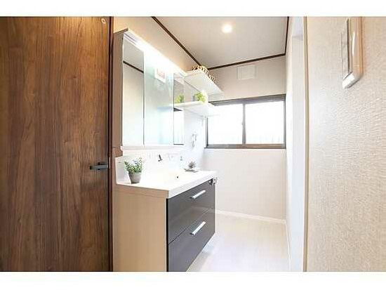 【独立洗面台】