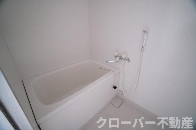 ピュアコートAの浴室