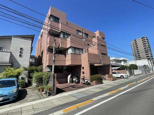 アルファガーデン桜町の外観