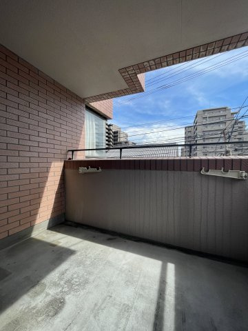 アルファガーデン桜町のバルコニー