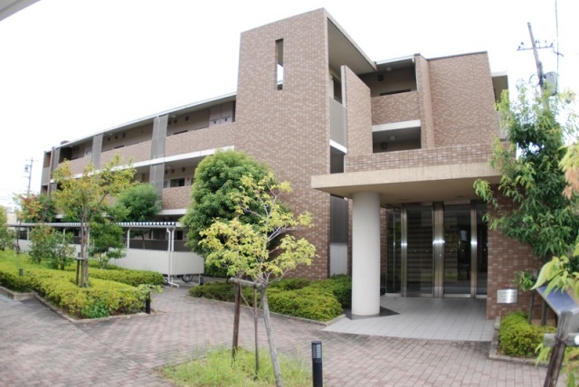 プレザント枚方の外観