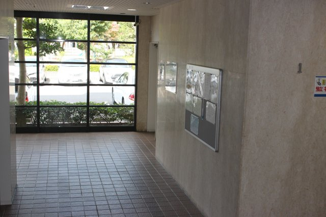 グランフィル久米東のその他共用部分|エントランスです。