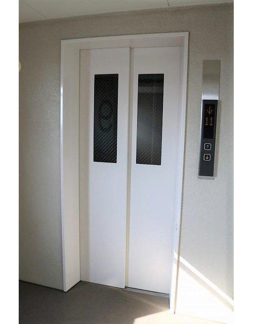 グランフィル久米東のその他共用部分|エレベーター