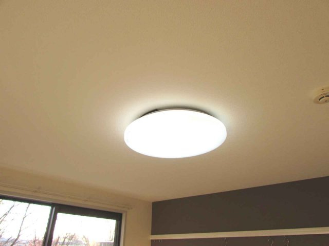 幸ハイツの設備|照明付き