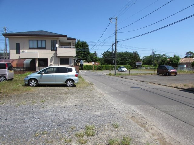 山口駐車場の外観|段差が無いので大きな車でも入りやすいです。
