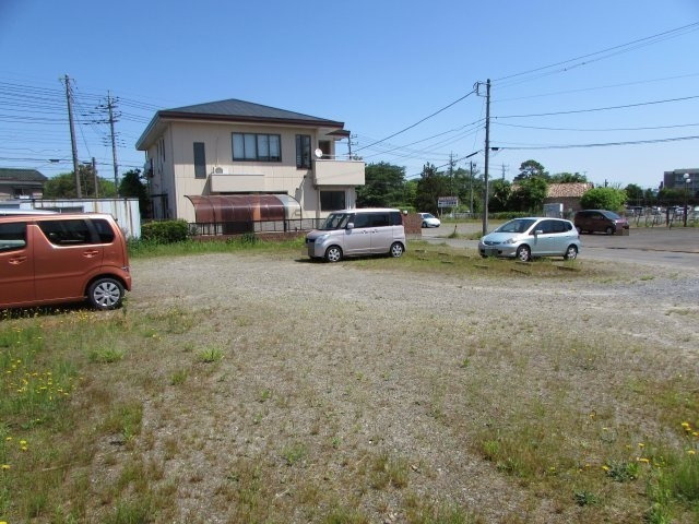 山口駐車場の外観|駐車スペースも充分です。