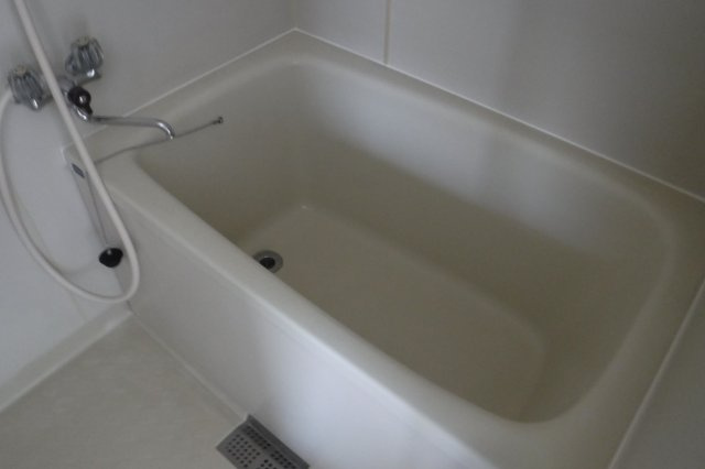 蟹ヶ谷ハイツの浴室|他のお部屋の参考写真となります。