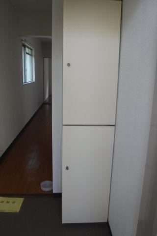 蟹ヶ谷ハイツの玄関|他のお部屋の参考写真となります。